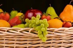 Read more about the article Могат ли плодовете да почистят зъбите