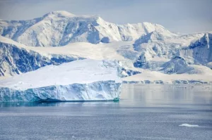Read more about the article Ново проучване открива начин за по-добро измерване на ледената покривка на Антарктида!